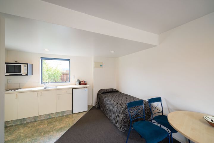 Room 18 of 36