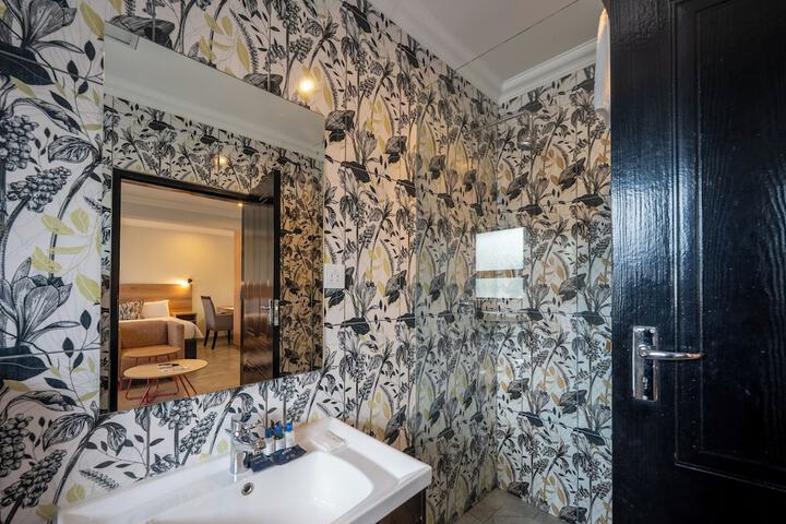 Room 75 of 129
