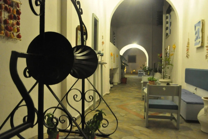 Photo 9