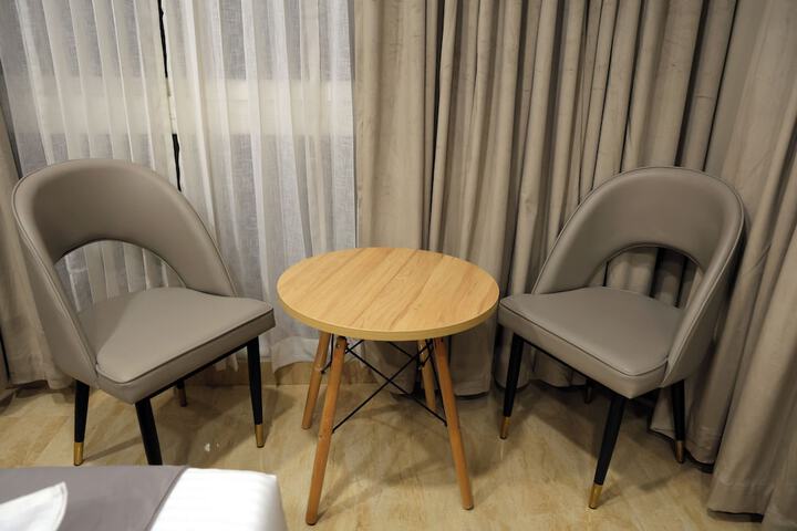 Room 16 of 24