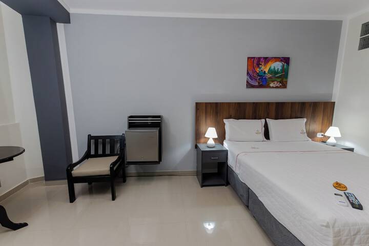 Room 15 of 65
