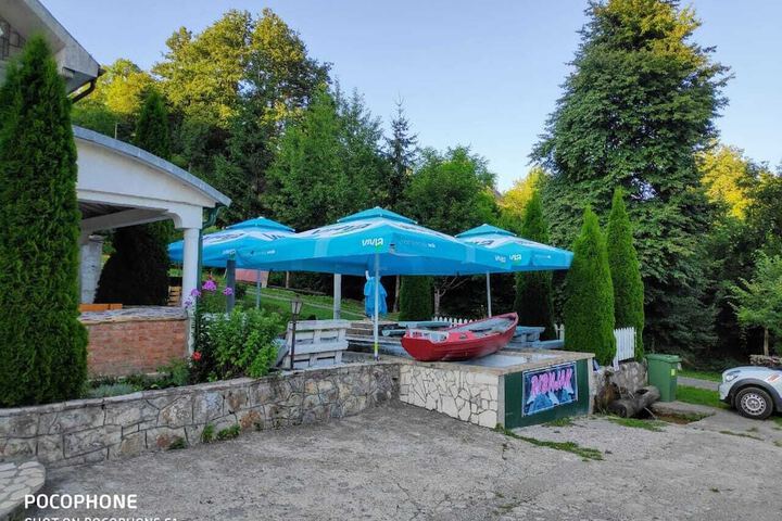 Terrace/Patio 16 of 18