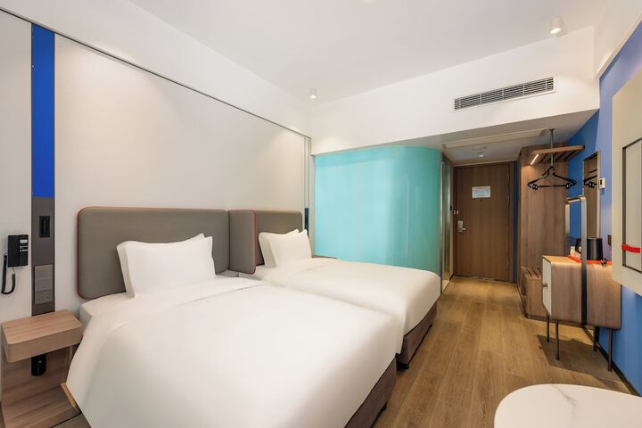 Room 29 of 88