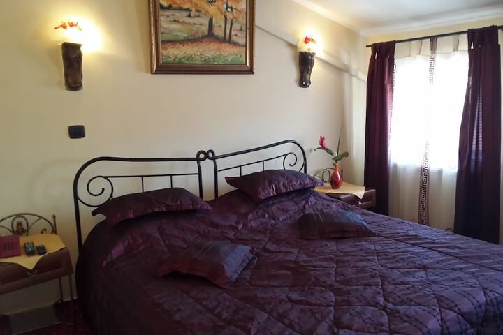 Room 5 of 39