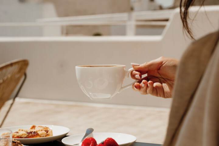Breakfast/Coffee Service 49 of 72