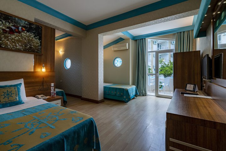 Room 14 of 81