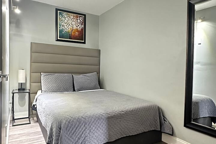 Room 13 of 81
