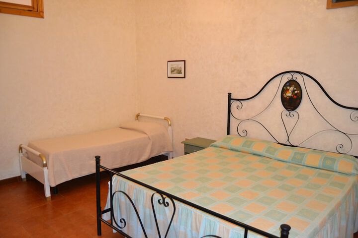 Room 8 of 61