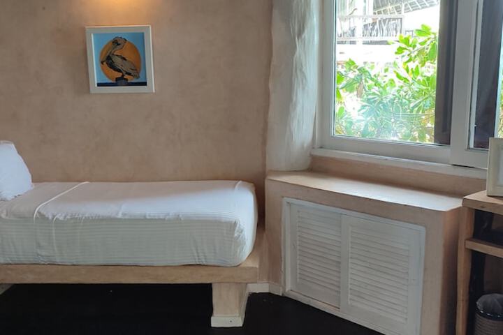 Room 49 of 171