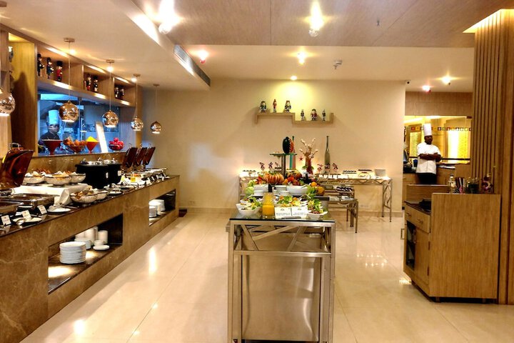 Breakfast/Coffee Service 23 of 40