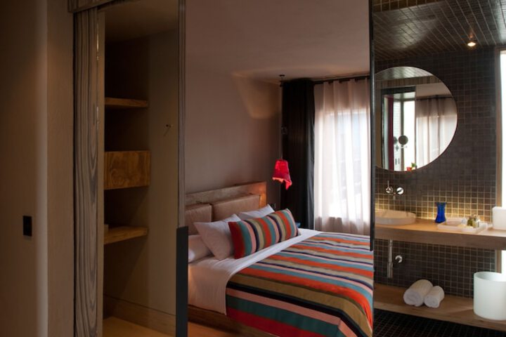Room 6 of 55