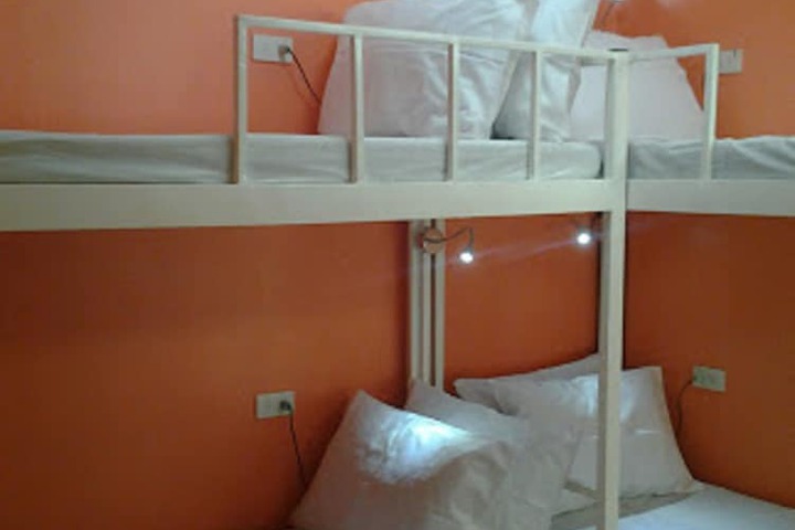Room 8 of 61