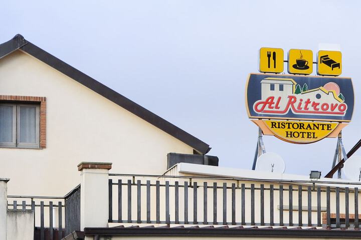 Hotel 42 of 43