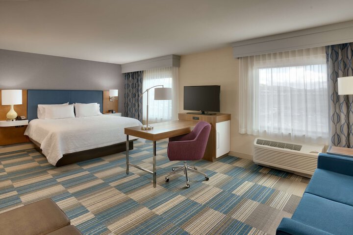 Room 12 of 35