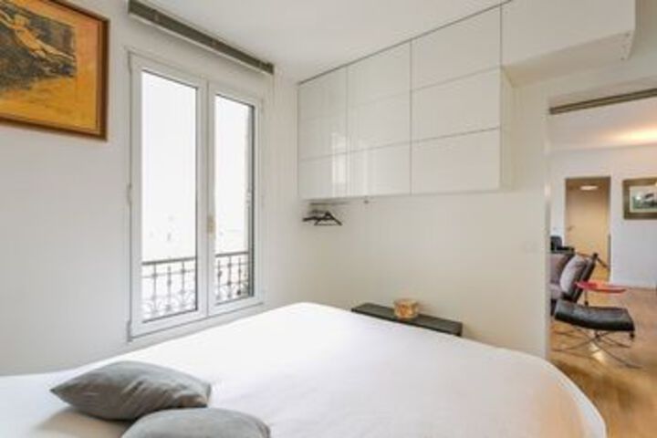 Room 25 of 63
