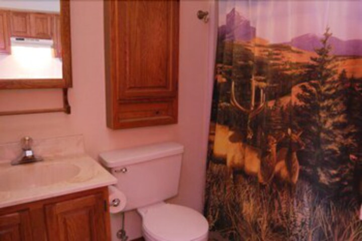 Room 2 of 7
