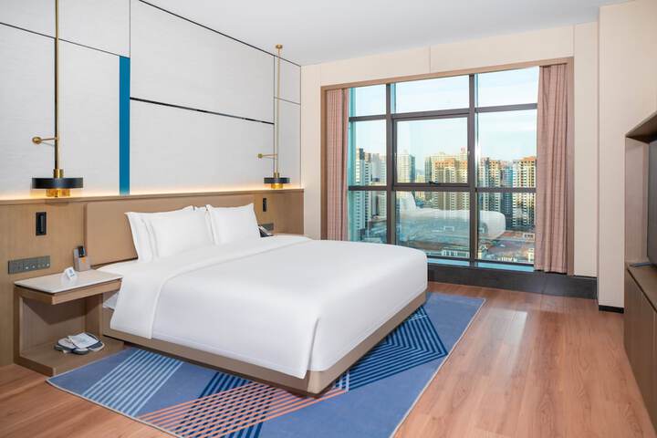 Room 6 of 41