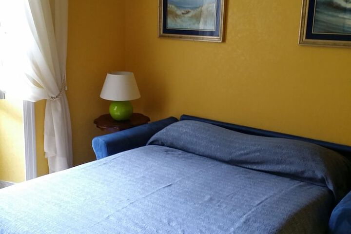 Room 4 of 45