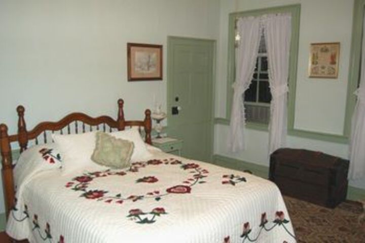 Room 18 of 41