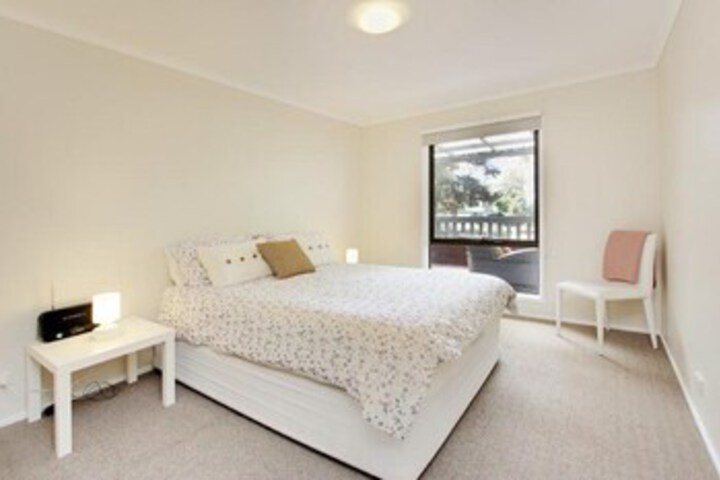 Room 10 of 21