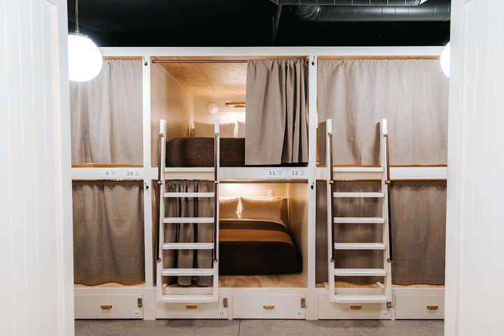 Room 11 of 29