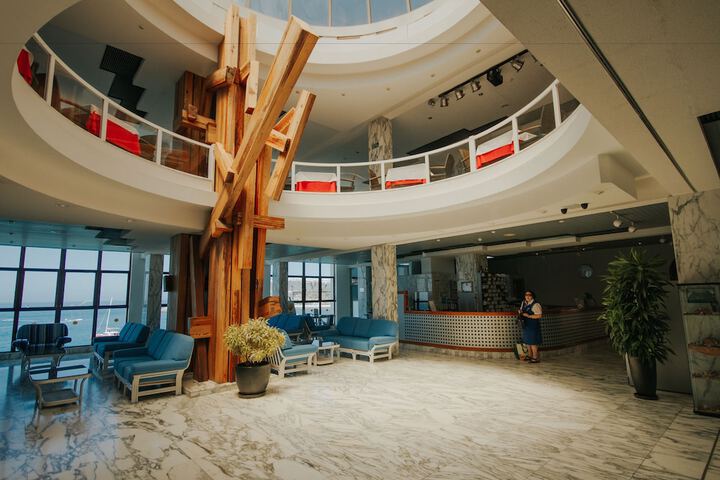 Hotel Interior 2 of 71