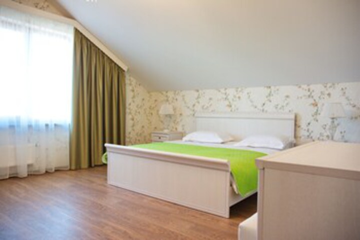 Room 21 of 47