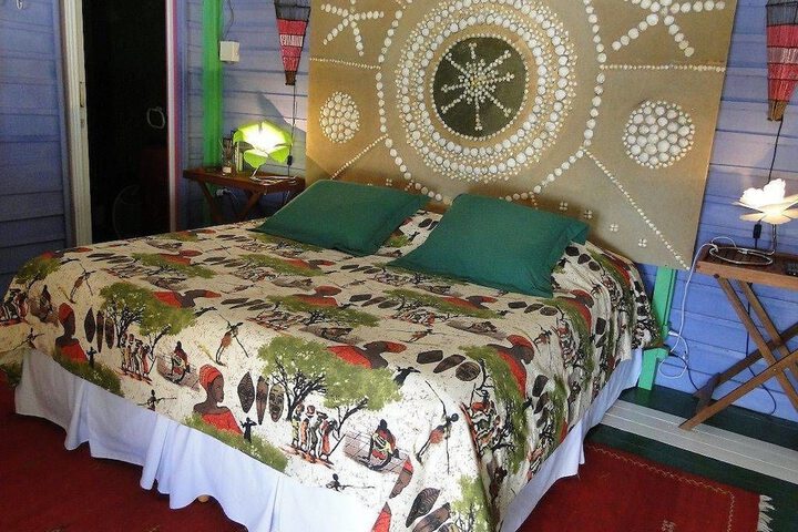 Room 5 of 38