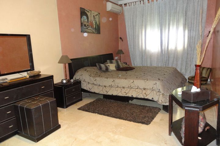 Room 20 of 100