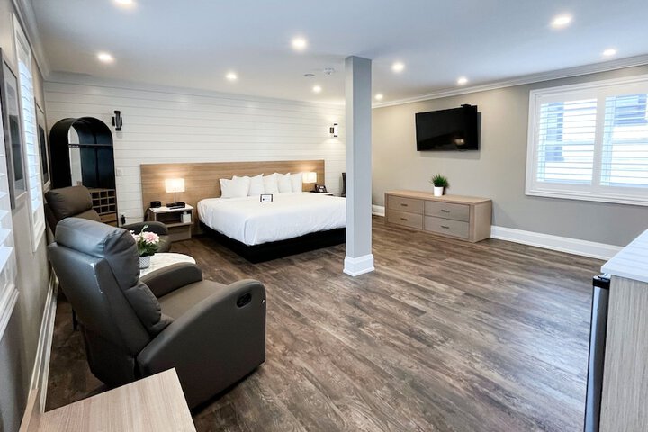Standard | King Bed (38 of 46)