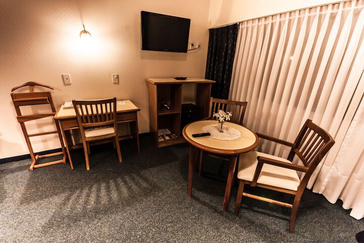 Room 7 of 46