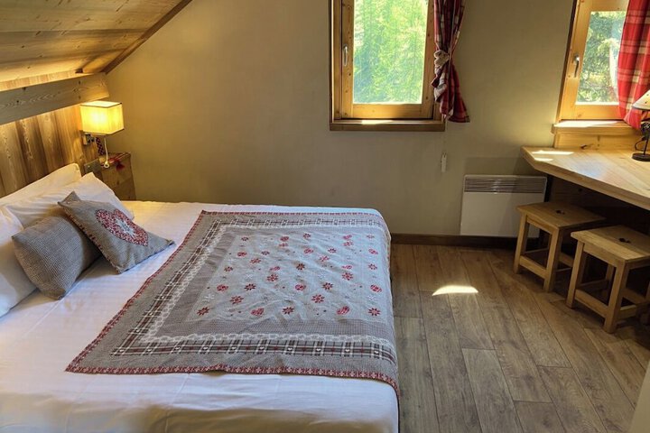 Room 18 of 65