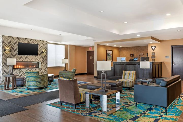 Guest Lobby