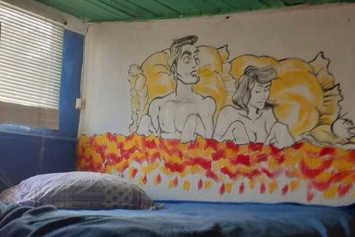 Room 51 of 114