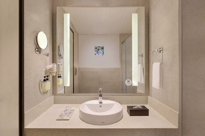 Room 20 of 60