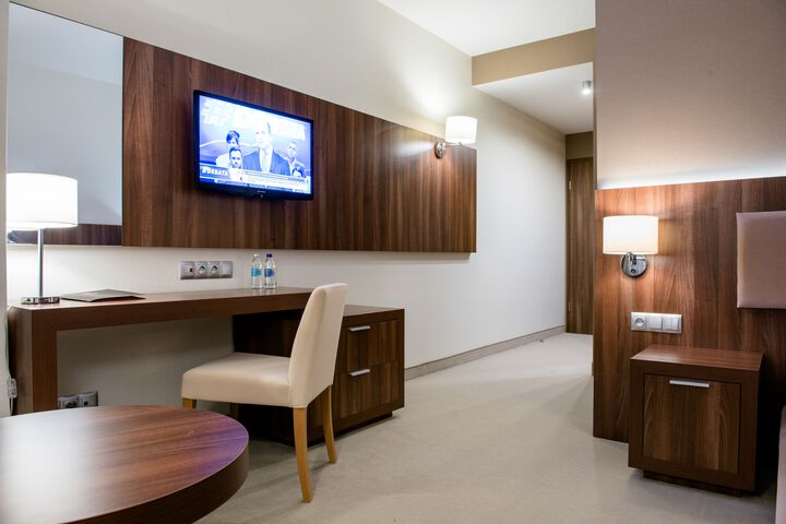 Room 14 of 22