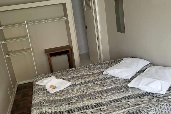 Room 12 of 36