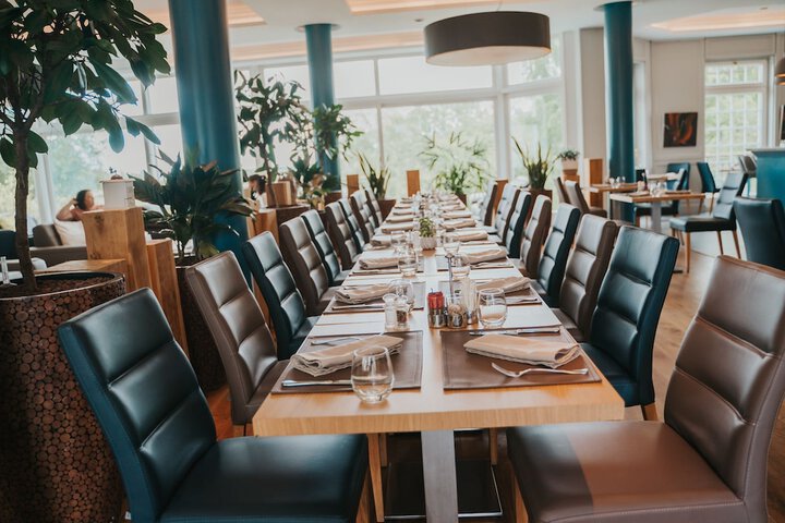 Dining 64 of 89