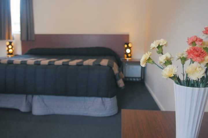 Room 7 of 51
