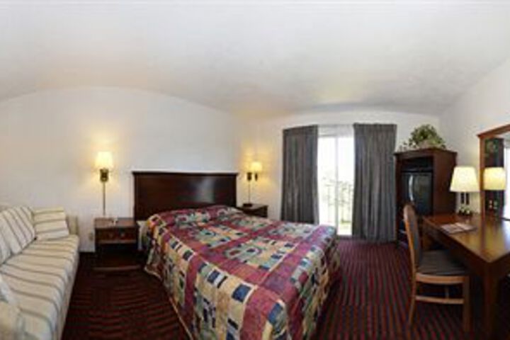 Room 19 of 62