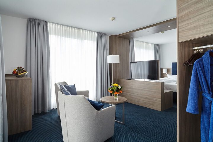 Room 10 of 54