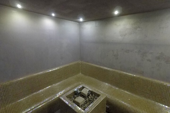 Room 47 of 70