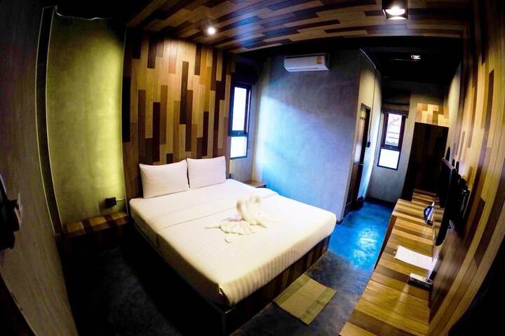 Room 20 of 67
