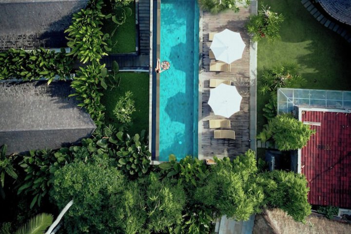 Pool 114 of 162