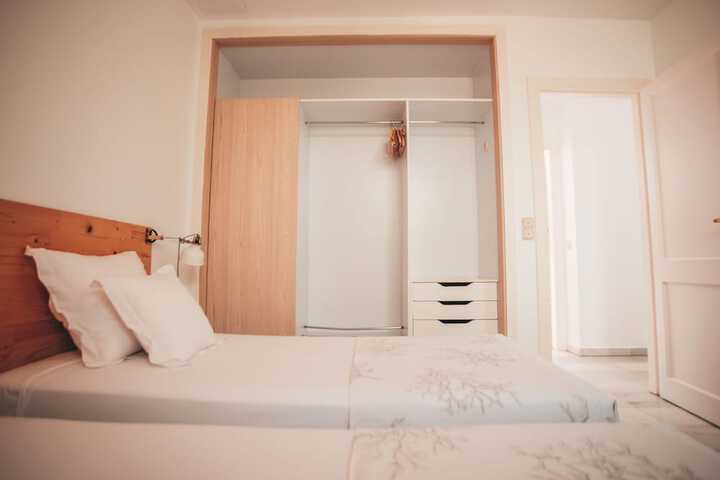 Room 26 of 110
