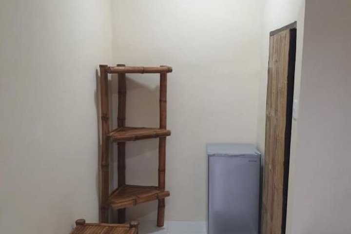 Room 5 of 35