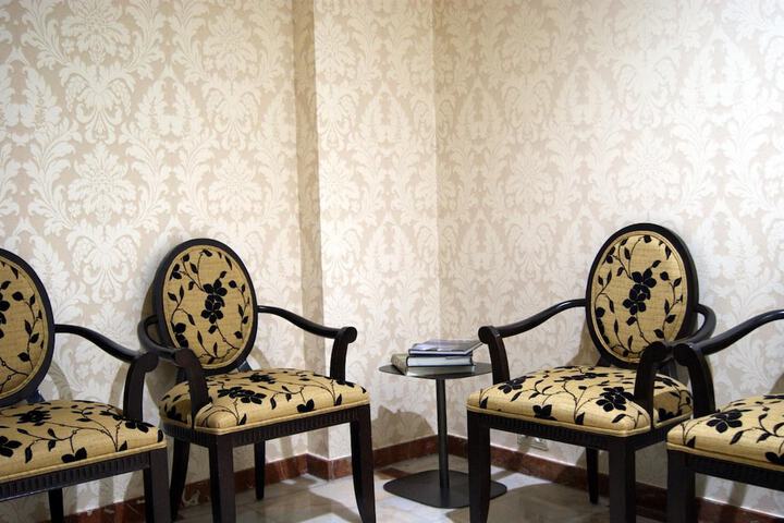 Room 16 of 49