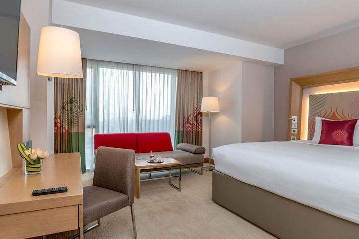 Room 29 of 167