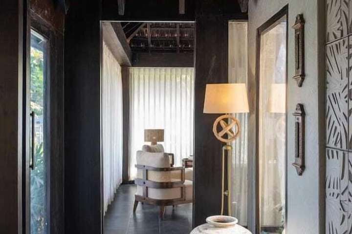 Hotel Interior 6 of 51