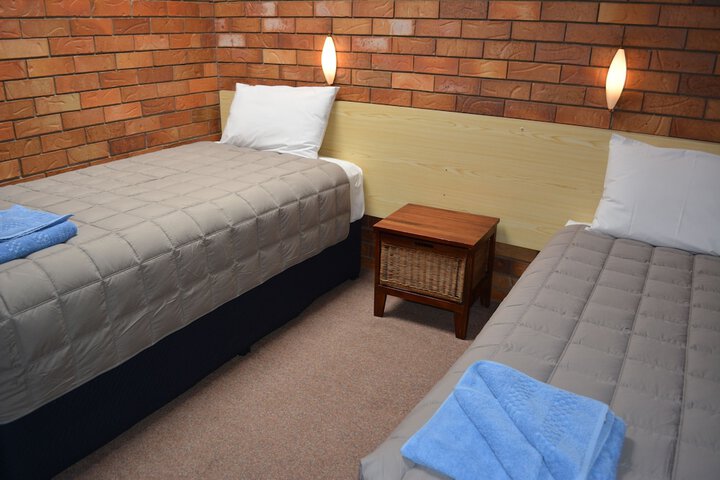 Room 3 of 26